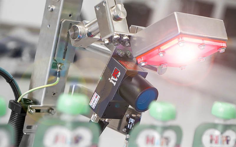 Integrated vision inspection and automatic rejection system