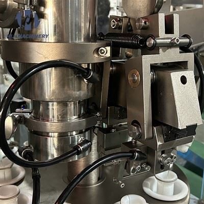 Hot Air Sealing Station