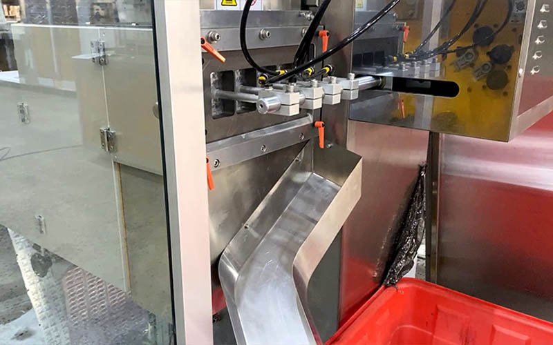 Automatic waste foil cutting and collection mechanism