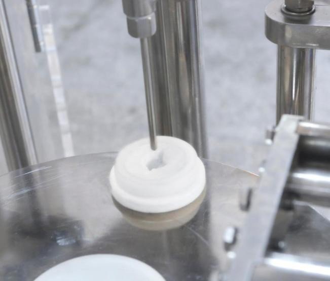 Precision filling station