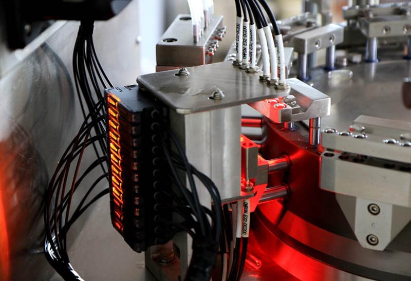 Photoelectric detection system