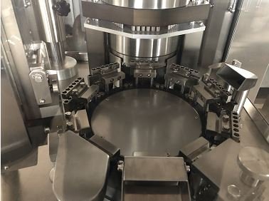 Capsule filling machine detail