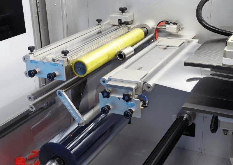 PVC film unwinding & guide rollers — HIJ PBL-400S blister cartoning machine